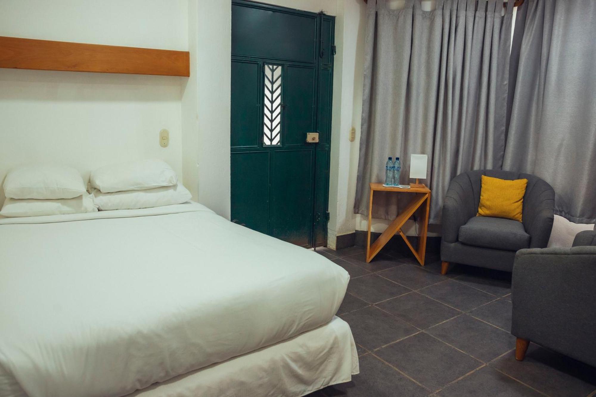 El Dragon Hotel سان ماركوس لا لاغونا المظهر الخارجي الصورة