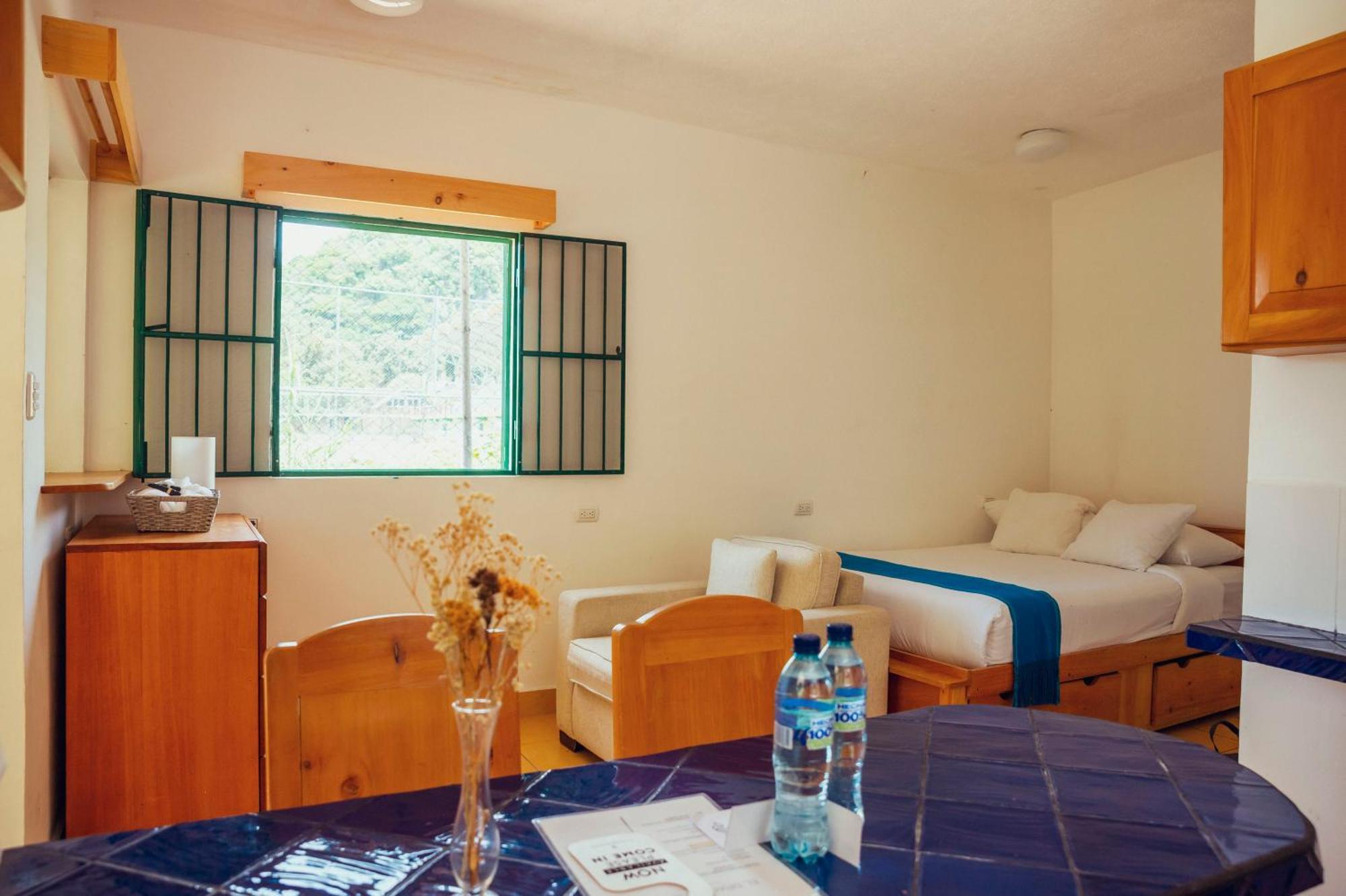 El Dragon Hotel سان ماركوس لا لاغونا المظهر الخارجي الصورة